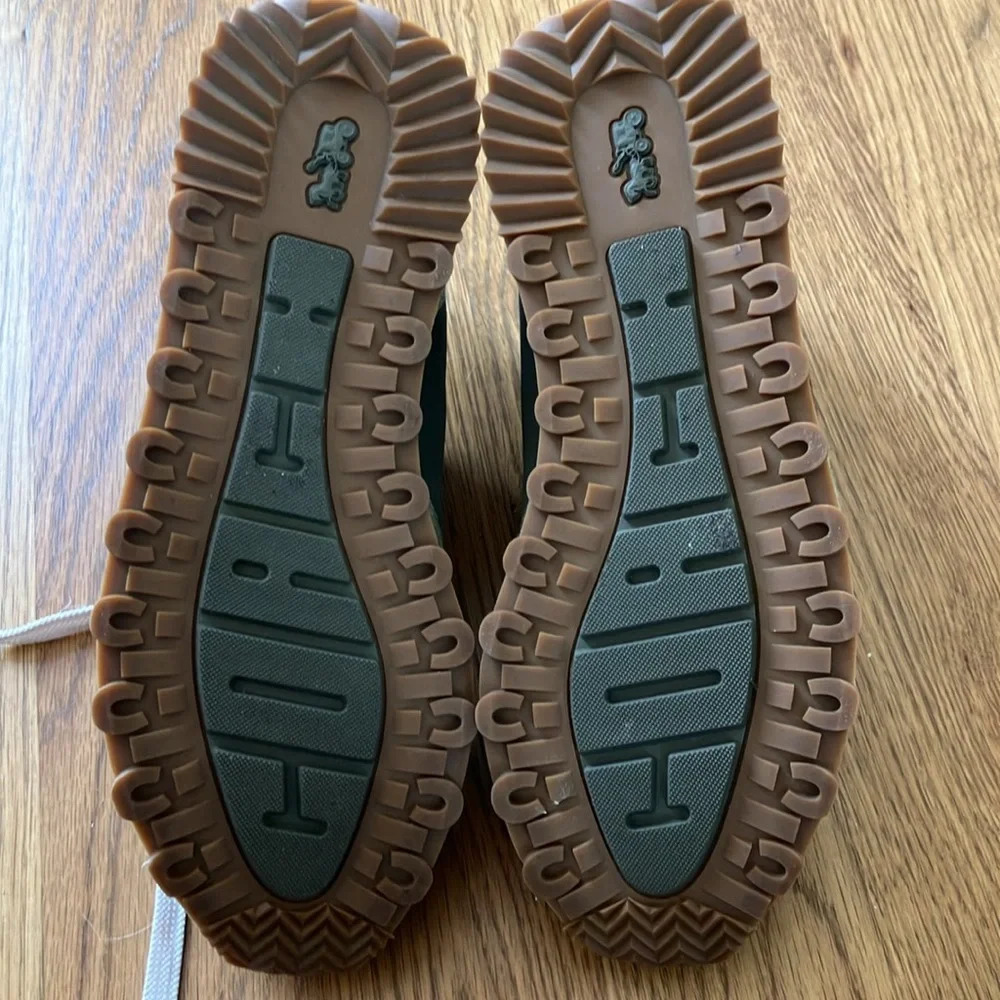 NWOB Coach Runner Hairy Suede Sneakers Shoes in Moss / Hairy Green Size 9B 39.5 - Picture 6 of 11